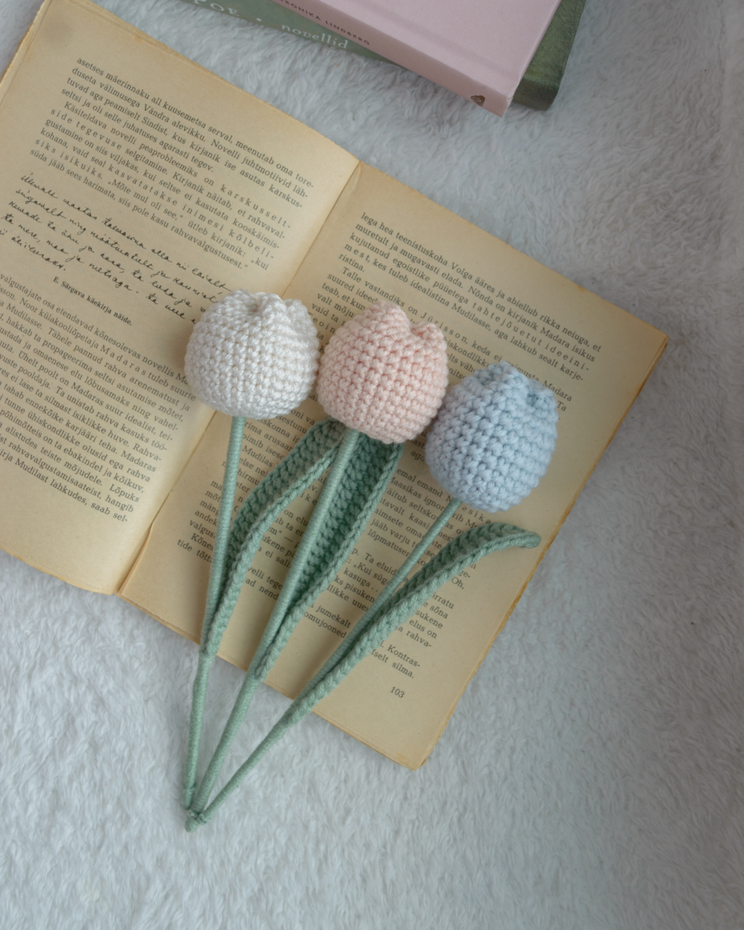 Heleroosad, sinised ja loodusvalged tulbid 8tk - Image 4