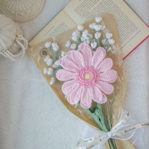 Roosa gerbera ja kipslilled (kokku 4 oksa)