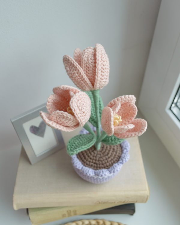 Roosad tulbid helelillas potis 19cm - Image 3