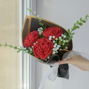 Punane roosikimp (3 roosi)