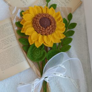 Päevalill 36cm ja eukalüpti oksad 3tk