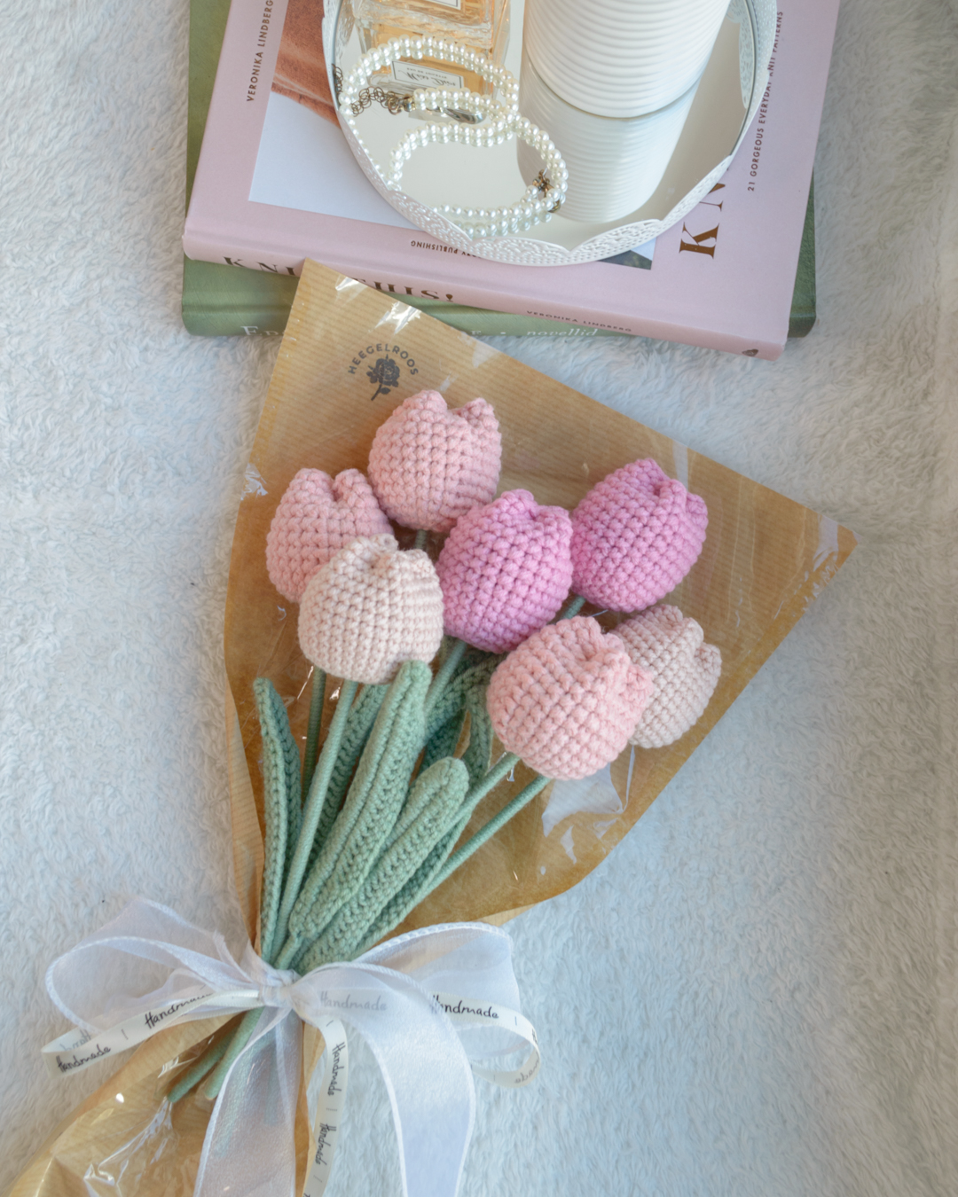 Roosades toonides tulbid 7tk