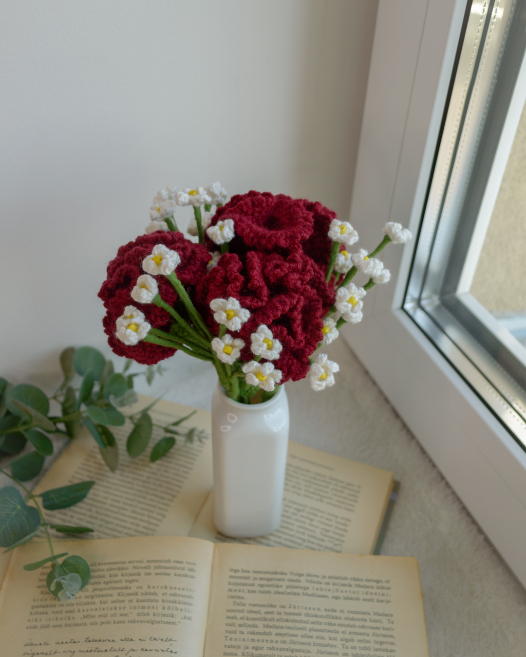 Tumepunased nelgid ja kipslilled (6 oksa) - Image 4