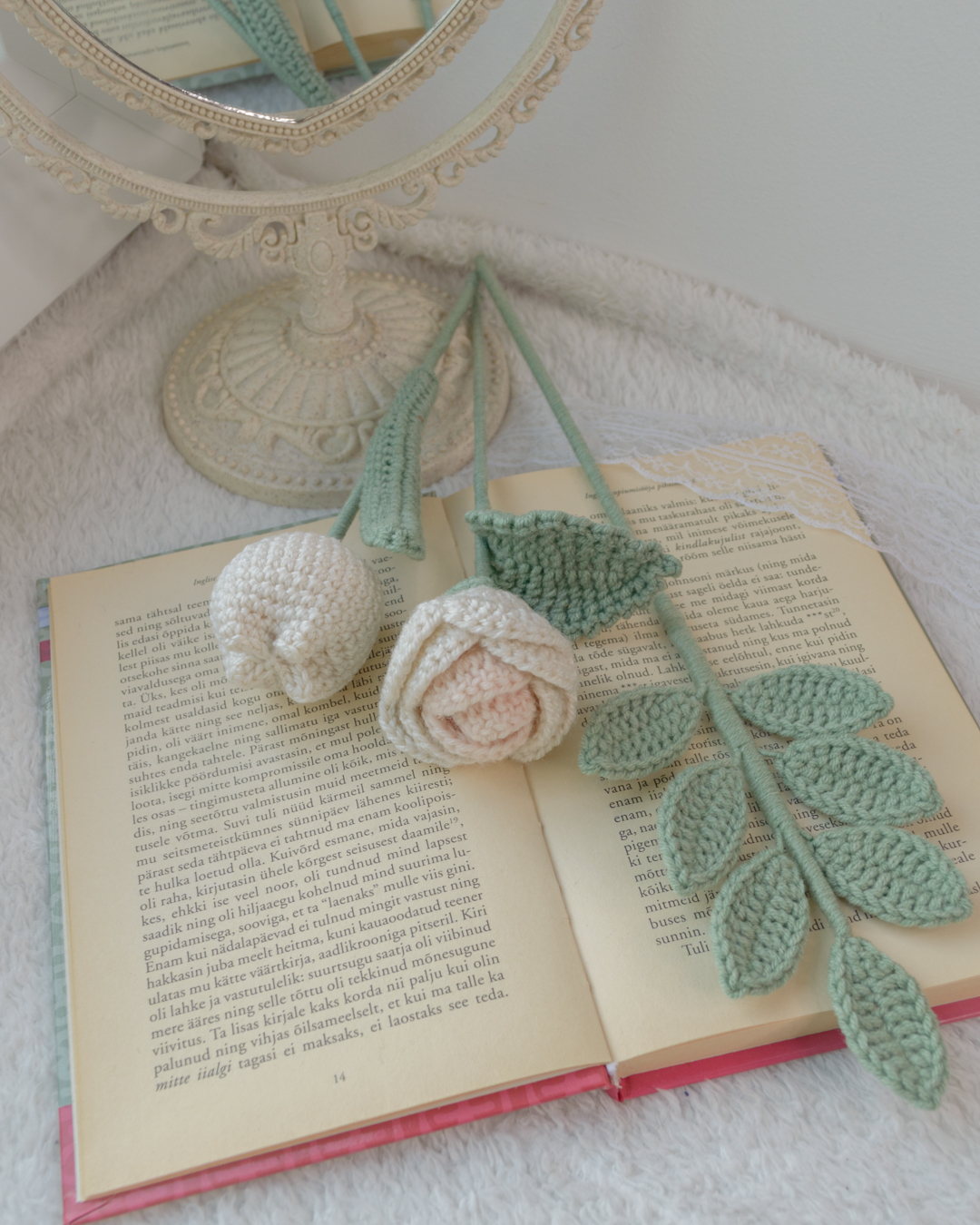 Väike lillekimp heleroosa-valge - Image 4