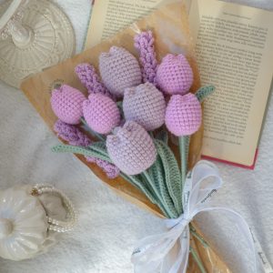 Lillad tulbid ja lavendlid (10 oksa)